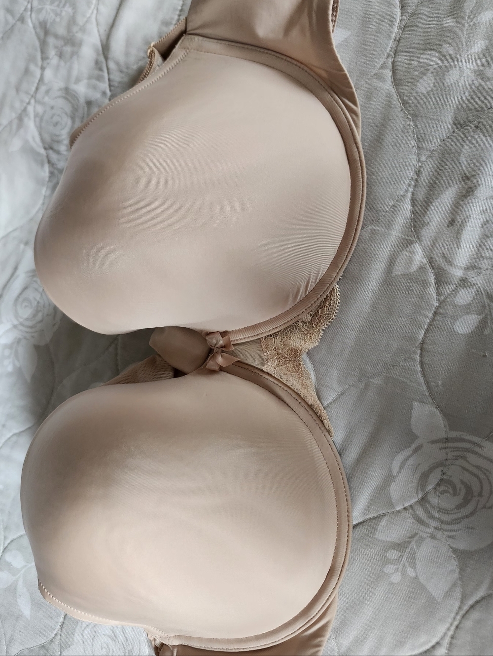 Torrid Curve Nude Smooth T-Shirt Bra with Lace Accent.